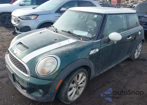 2011 Mini Cooper S z USA, uszkodzony, nr VIN WMWSV3C52BTY13549